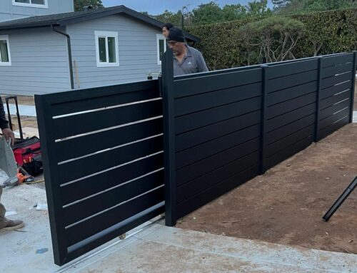 How Durable Are Aluminum Gates Against Weather and Wear?